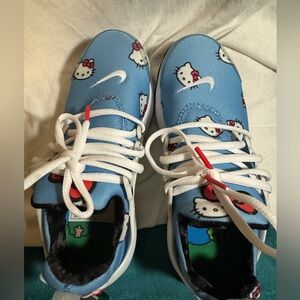 2022
Hello Kitty x Air Presto 'University Blue'